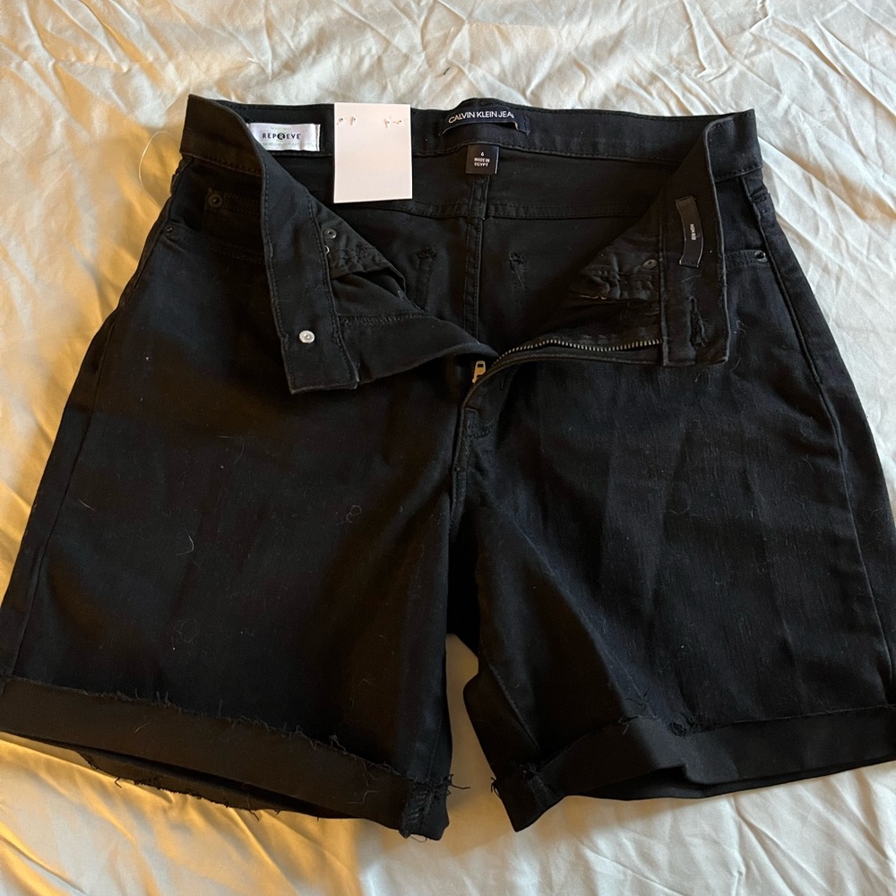 Size 6 Black Calvin Klein Jean Shorts